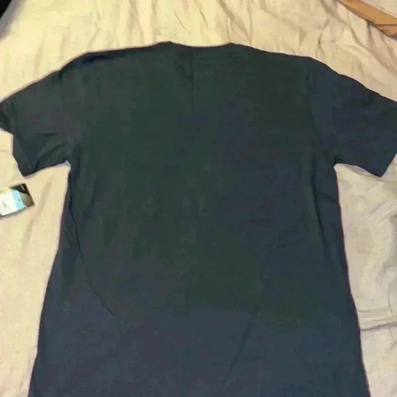 🆕 Nike Gray Men’s Shirt Size Medium - Picture 4 of 6
